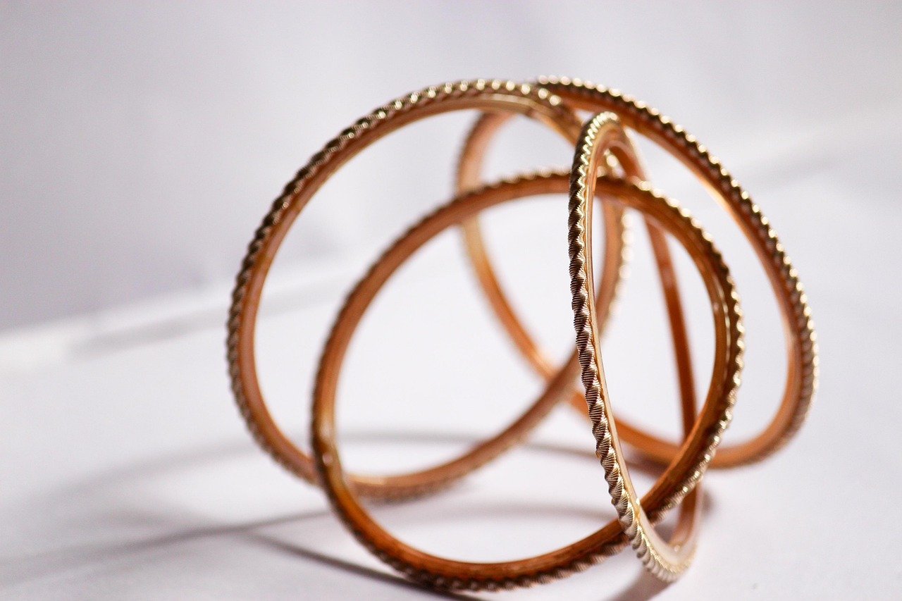 Noir Reverie bangle