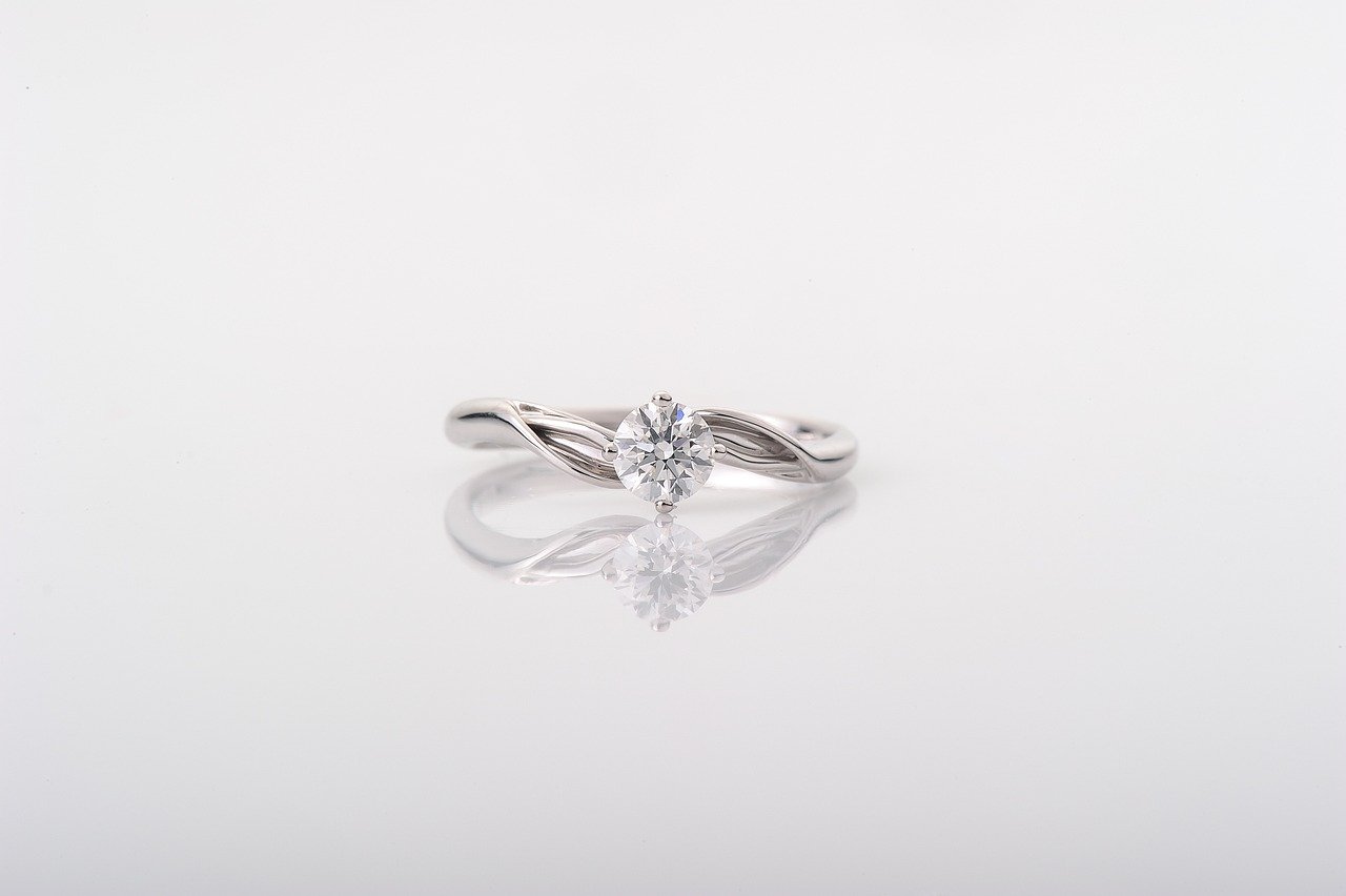 Vesper Halo, studio light